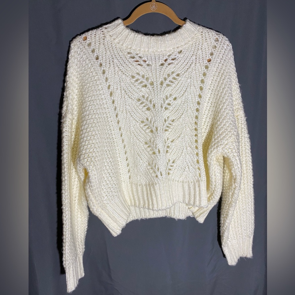 forever 21 cream chunky knit sweater 🍦